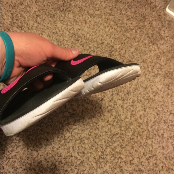 Nike Sandals - Picture 6 of 8